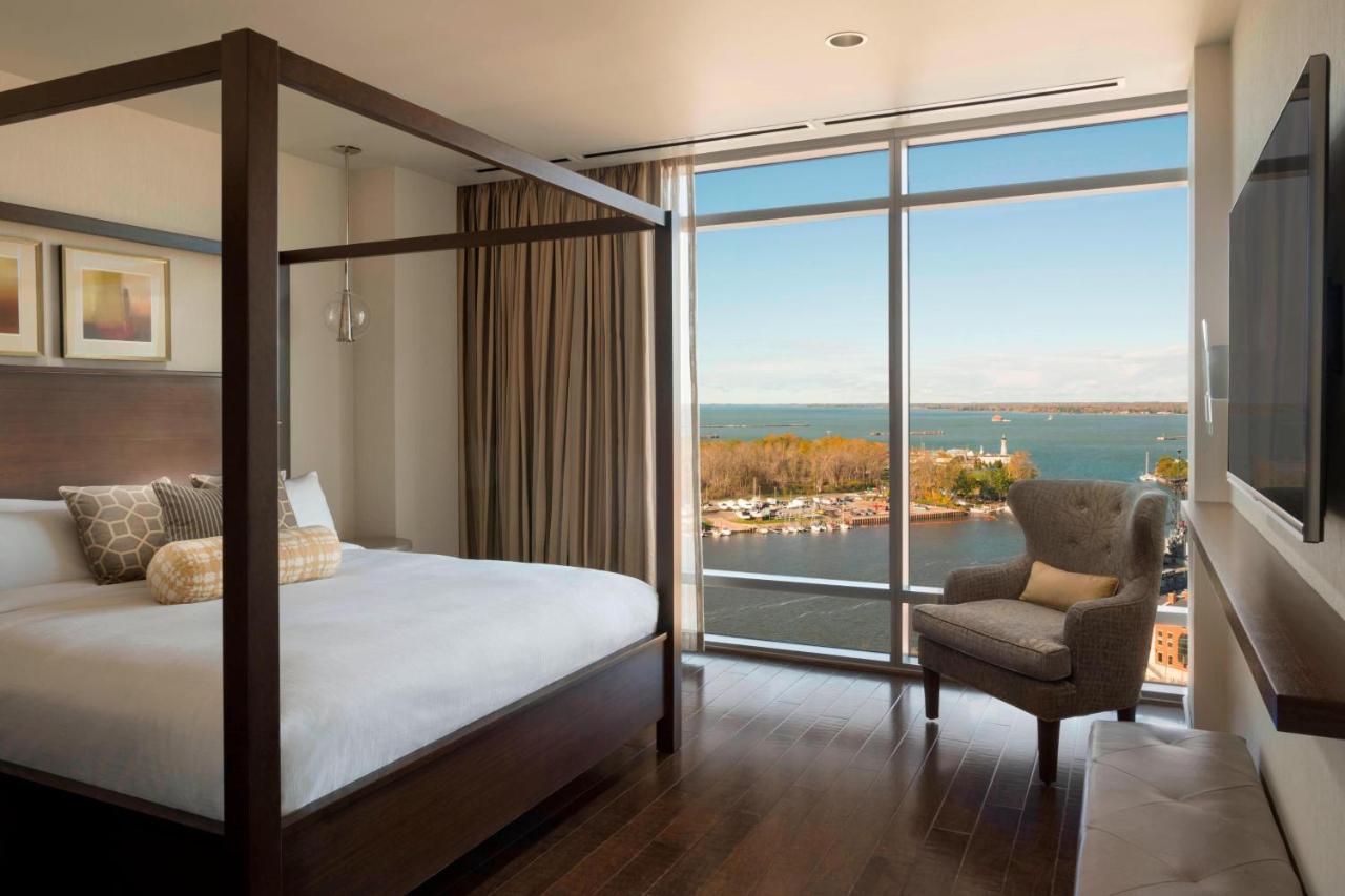 Buffalo Marriott At Lecom Harborcenter Экстерьер фото