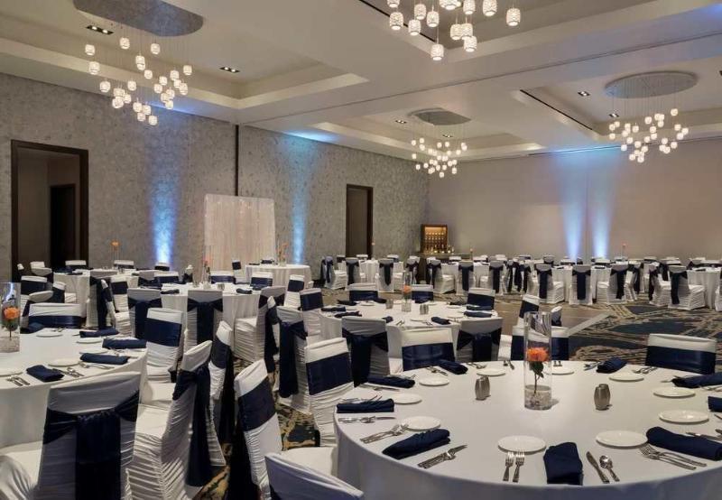 Buffalo Marriott At Lecom Harborcenter Экстерьер фото