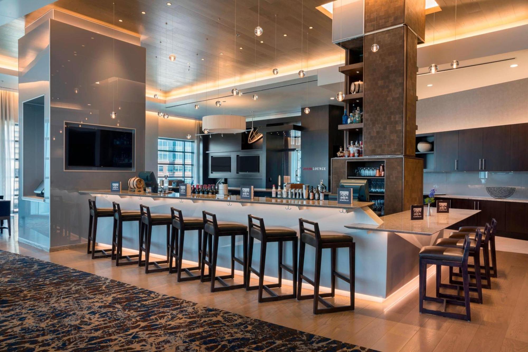 Buffalo Marriott At Lecom Harborcenter Экстерьер фото