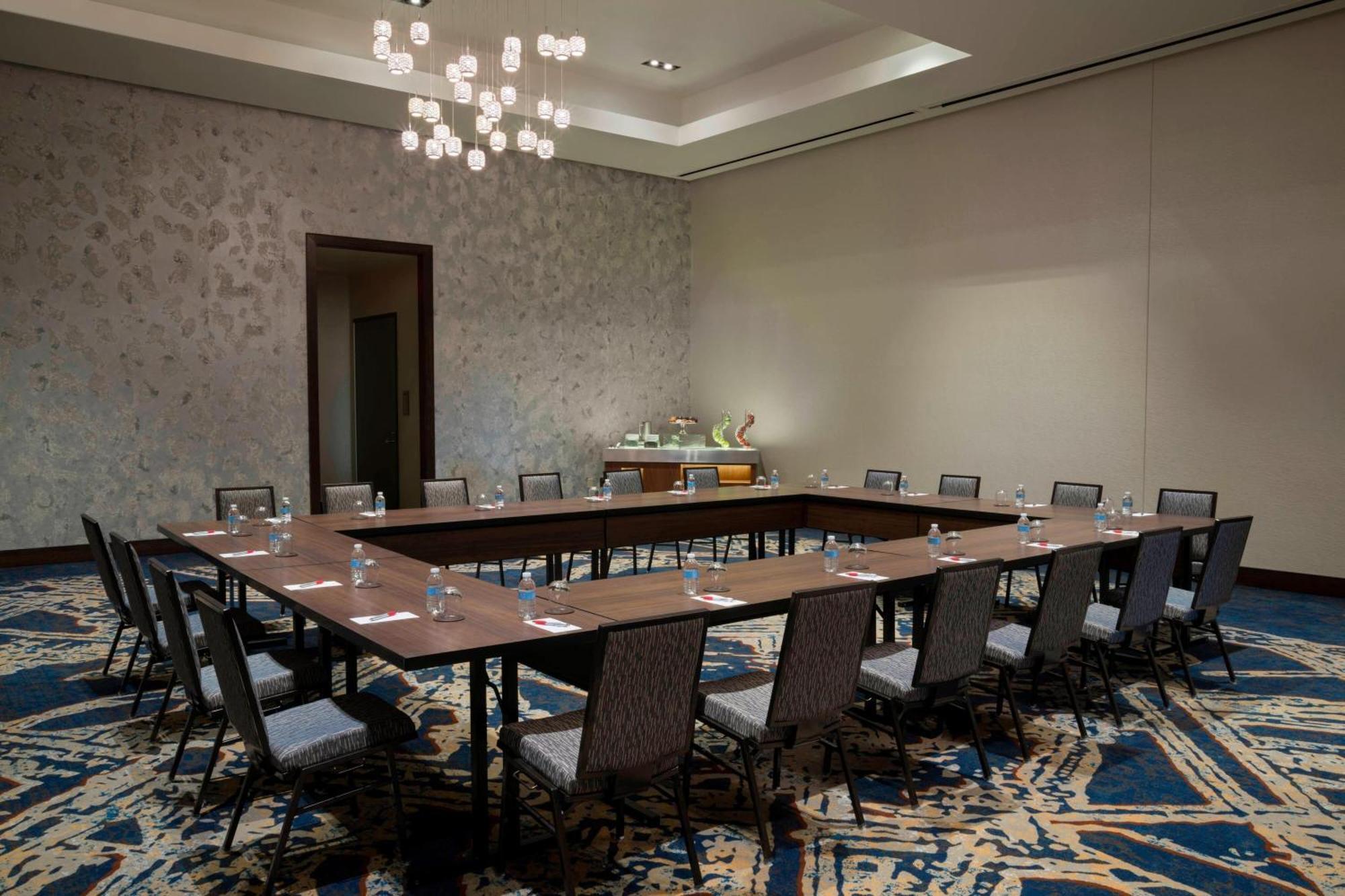 Buffalo Marriott At Lecom Harborcenter Экстерьер фото