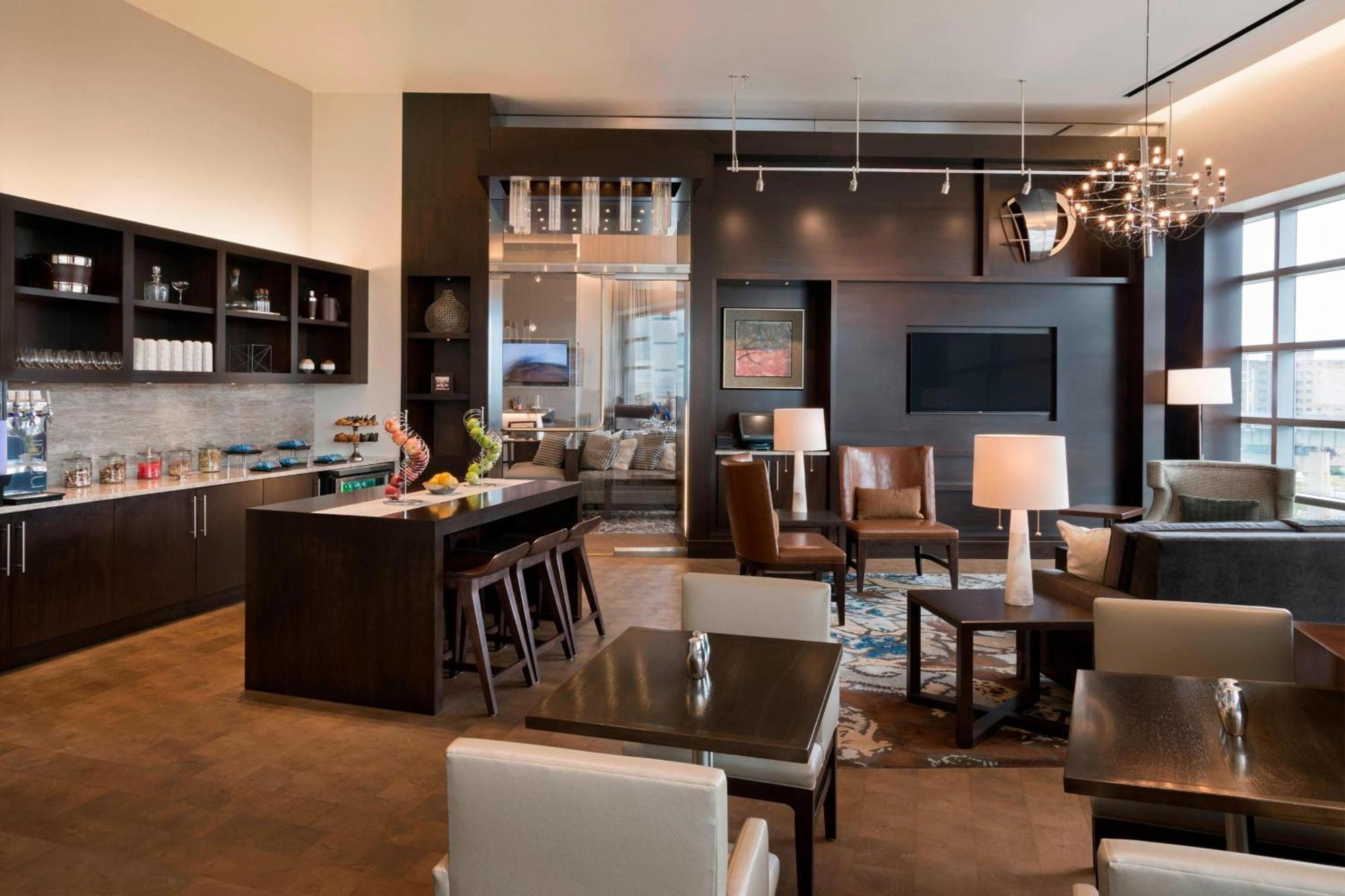 Buffalo Marriott At Lecom Harborcenter Экстерьер фото